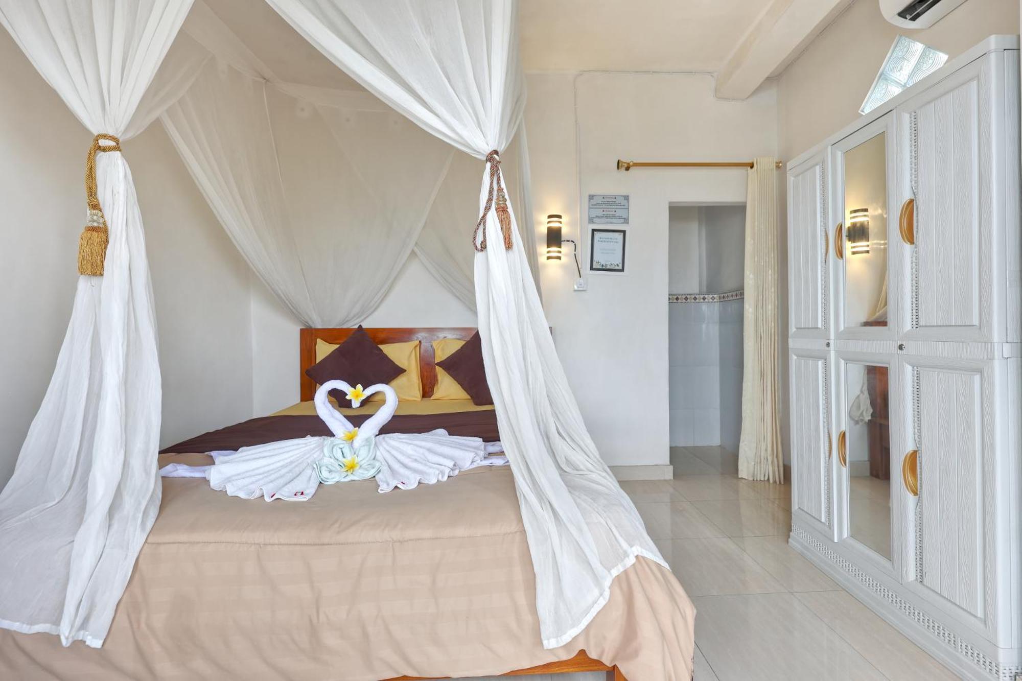 Bagus Cottage Batununggul Habitación foto